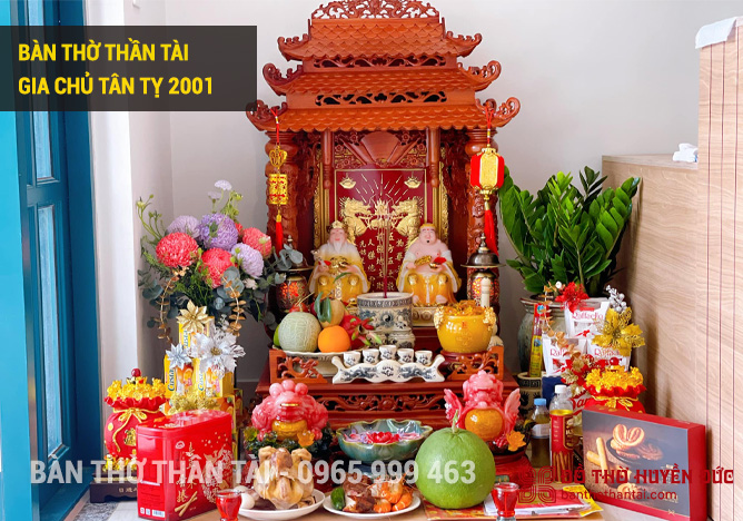 Hướng đặt bàn thờ Thần Tài tuổi Tân Tỵ 2001